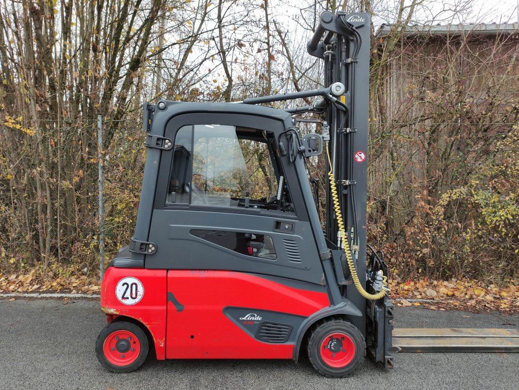 Linde E20PL-02-386 EVO - Carretilla elevadora eléctrica: foto 2 Linde E20PL-02-386 EVO - Carretilla elevadora eléctrica: foto 2