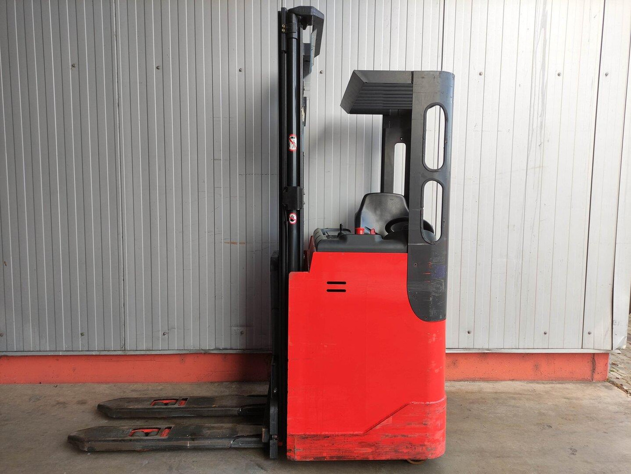 Linde L16 R - Apilador: foto 1 Linde L16 R - Apilador: foto 1