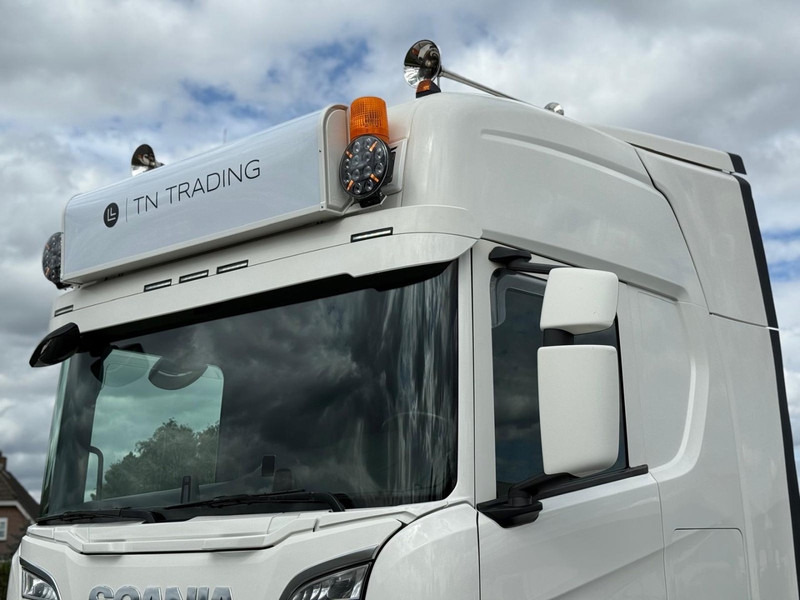 Scania R580 V8 NGS 3.15WB, RETARDER, VOLLUCHT, LEER, LED, KING OF THE ROAD. - Cabeza tractora: foto 5 Scania R580 V8 NGS 3.15WB, RETARDER, VOLLUCHT, LEER, LED, KING OF THE ROAD. - Cabeza tractora: foto 5