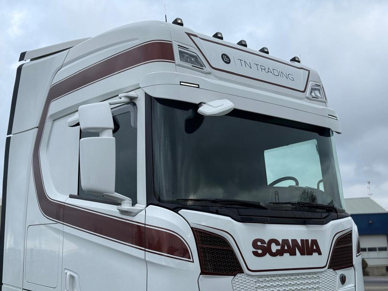 Scania S450 VOLLUCHT, SMART 2 TACHO, 2X TANK, RETARDER, VOL SPOILER, PARK COOL. - Cabeza tractora: foto 2 Scania S450 VOLLUCHT, SMART 2 TACHO, 2X TANK, RETARDER, VOL SPOILER, PARK COOL. - Cabeza tractora: foto 2