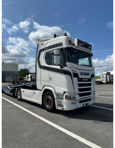 Scania S520 V8 NGS S520, EURO 6D, FULL AIR, 6x BALLOON, RETARDER. - Cabeza tractora: foto 2 Scania S520 V8 NGS S520, EURO 6D, FULL AIR, 6x BALLOON, RETARDER. - Cabeza tractora: foto 2
