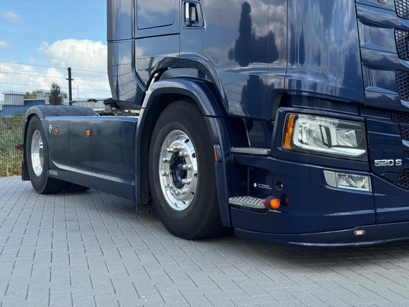 Scania S520 VOLLUCHT, ALCOA, 6 LUCHT BALGEN, LEER. - Cabeza tractora: foto 3 Scania S520 VOLLUCHT, ALCOA, 6 LUCHT BALGEN, LEER. - Cabeza tractora: foto 3