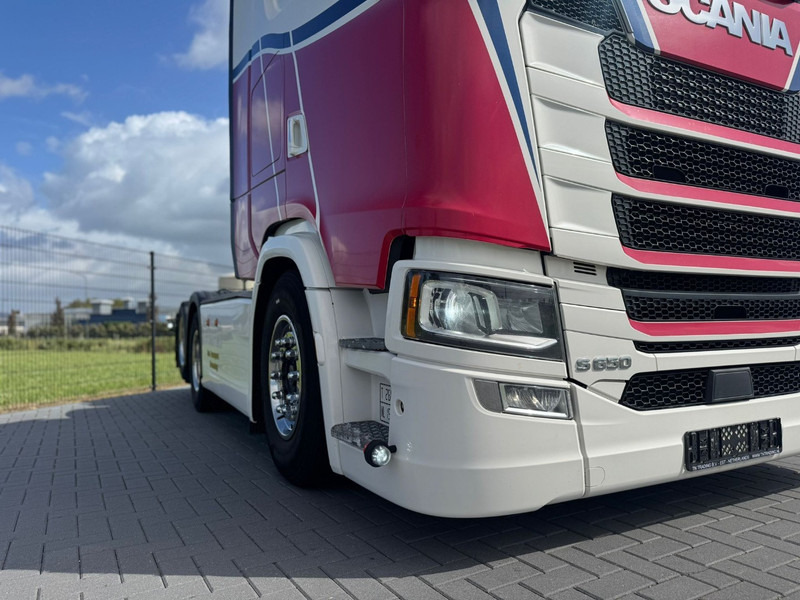 Scania S650 V8 NGS TOP, EU COC, SMART TACHO 2, VOLLUCHT, RETARDER, KING OF THE ROAD. - Cabeza tractora: foto 2 Scania S650 V8 NGS TOP, EU COC, SMART TACHO 2, VOLLUCHT, RETARDER, KING OF THE ROAD. - Cabeza tractora: foto 2