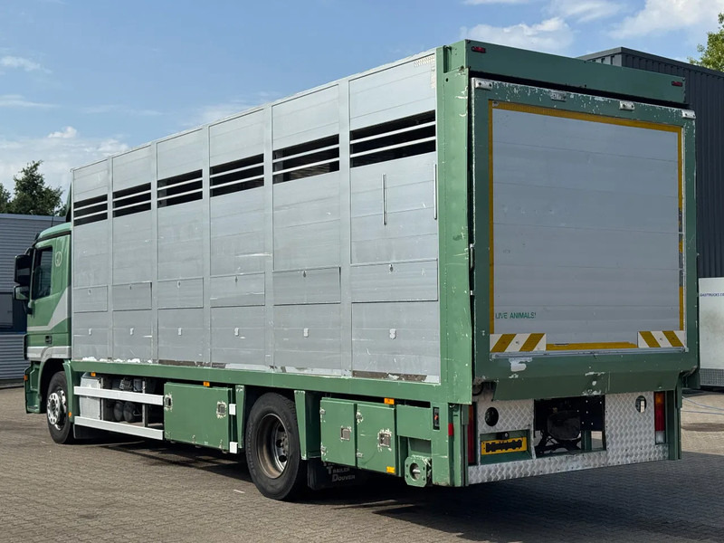 Mercedes-Benz Actros 1832 L 1 - 2 Stock Animal Transport - Camión transporte de ganado: foto 4 Mercedes-Benz Actros 1832 L 1 - 2 Stock Animal Transport - Camión transporte de ganado: foto 4