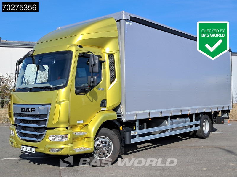 DAF XB 260 4X2 2024 registration 16tons Automatic Ladebordwand ACC Euro 6 - Camión lona: foto 1 DAF XB 260 4X2 2024 registration 16tons Automatic Ladebordwand ACC Euro 6 - Camión lona: foto 1