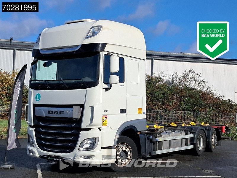 DAF XF 480 6X2 BDF SSC Retarder Lift-Steering Axle Standklima ACC Euro 6 - Camión portacontenedore/ Intercambiable: foto 1 DAF XF 480 6X2 BDF SSC Retarder Lift-Steering Axle Standklima ACC Euro 6 - Camión portacontenedore/ Intercambiable: foto 1