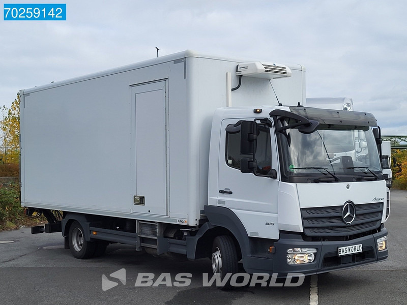 Mercedes-Benz Atego 816 4X2 7.49t Thermoking B-100 Max Ladebordwand Junge - Camión frigorífico: foto 3 Mercedes-Benz Atego 816 4X2 7.49t Thermoking B-100 Max Ladebordwand Junge - Camión frigorífico: foto 3