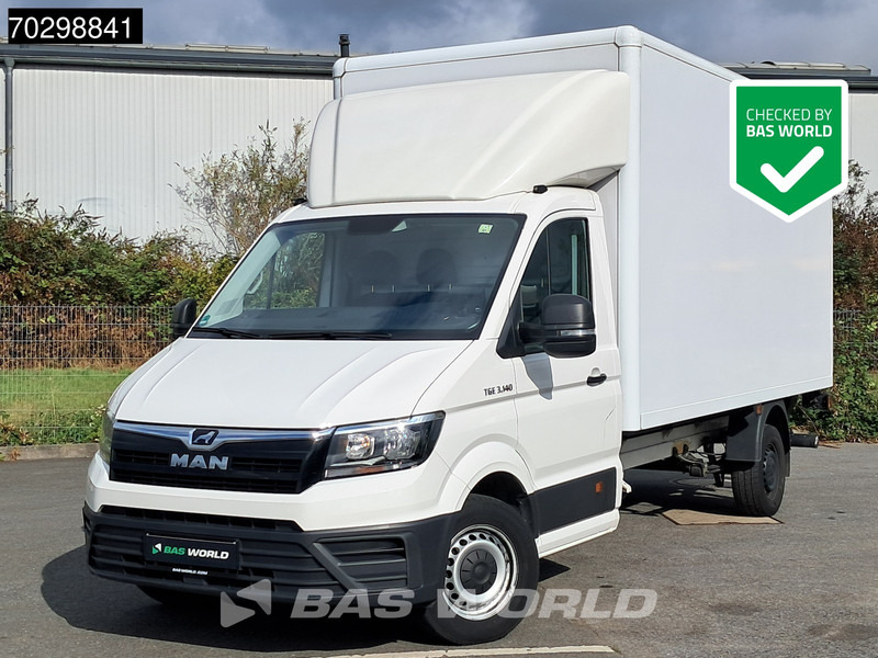 Volkswagen Crafter 140pk Ladebordwand Automatik 140PS Koffer Kamera Tempomat Klima Euro6 20m3 A/C Cruise control - Furgón: foto 1 Volkswagen Crafter 140pk Ladebordwand Automatik 140PS Koffer Kamera Tempomat Klima Euro6 20m3 A/C Cruise control - Furgón: foto 1