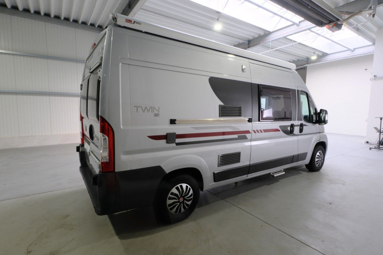 Adria Twin 600/Festbett/Klima/Solar/Markise/Finanz. - Cámper: foto 2 Adria Twin 600/Festbett/Klima/Solar/Markise/Finanz. - Cámper: foto 2