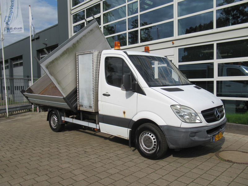 Mercedes-Benz Sprinter 310 2.2 CDI 70KW 366 3-Z./S./W. Kipper Tipper - Furgoneta basculante: foto 3 Mercedes-Benz Sprinter 310 2.2 CDI 70KW 366 3-Z./S./W. Kipper Tipper - Furgoneta basculante: foto 3
