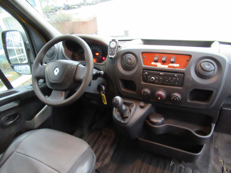 Foto del interior 1: Furgoneta caja abierta, Furgoneta combi Renault Master T35 2.3 dCi 92KW L2 DOKA Dubbelcabine