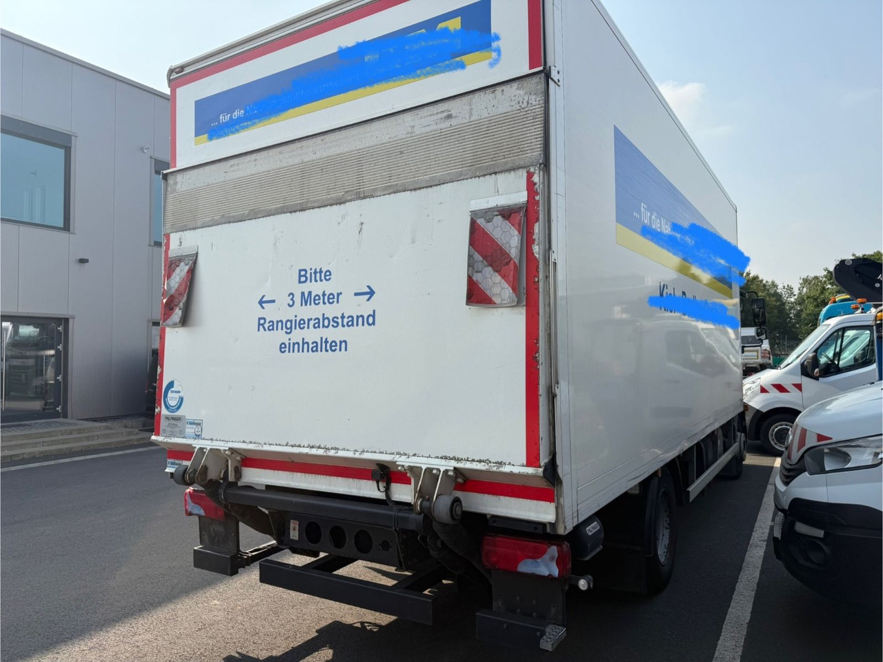 MAN TGM 12.250 DE Truck/ Klima/ Luft/ E6/ 6,05m/(tgl - Camión caja cerrada: foto 4 MAN TGM 12.250 DE Truck/ Klima/ Luft/ E6/ 6,05m/(tgl - Camión caja cerrada: foto 4