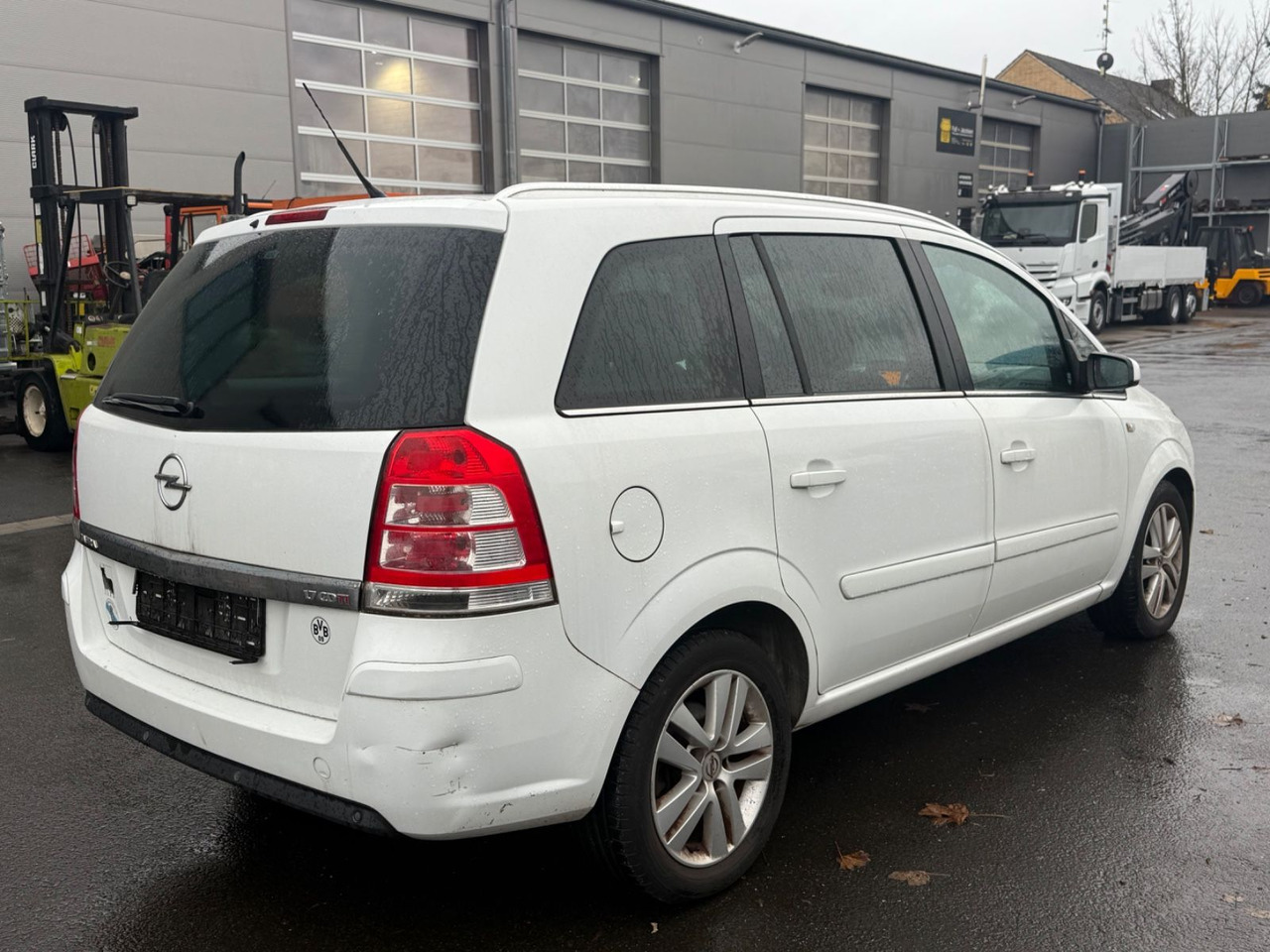 Opel Zafira B Sport 1.7 CDTI, Partikelfilter! - Furgoneta de pasajeros: foto 4 Opel Zafira B Sport 1.7 CDTI, Partikelfilter! - Furgoneta de pasajeros: foto 4
