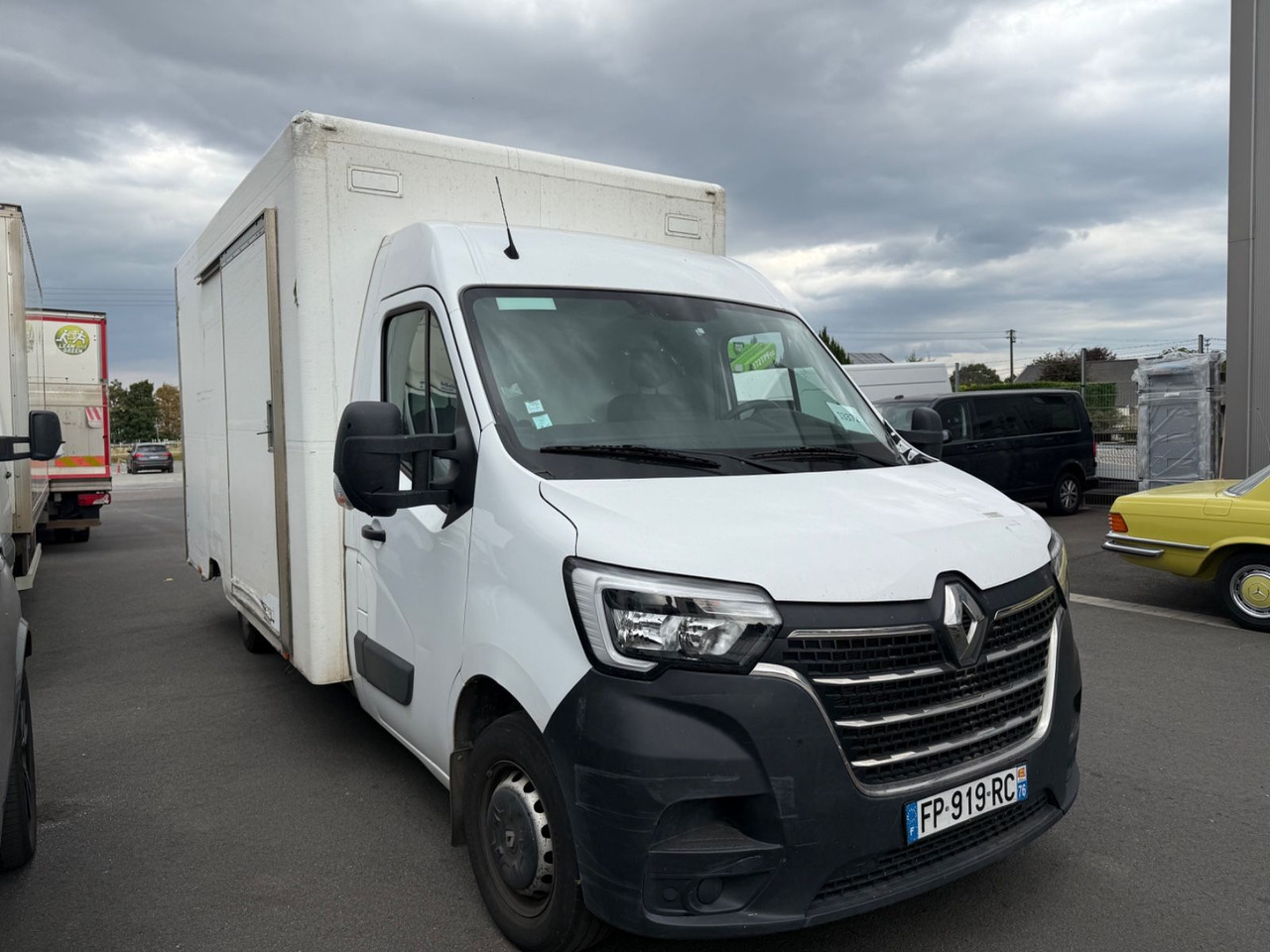 Renault Master III Koffer/Hebebühne/Klima/Kamera - Furgoneta caja cerrada: foto 2 Renault Master III Koffer/Hebebühne/Klima/Kamera - Furgoneta caja cerrada: foto 2
