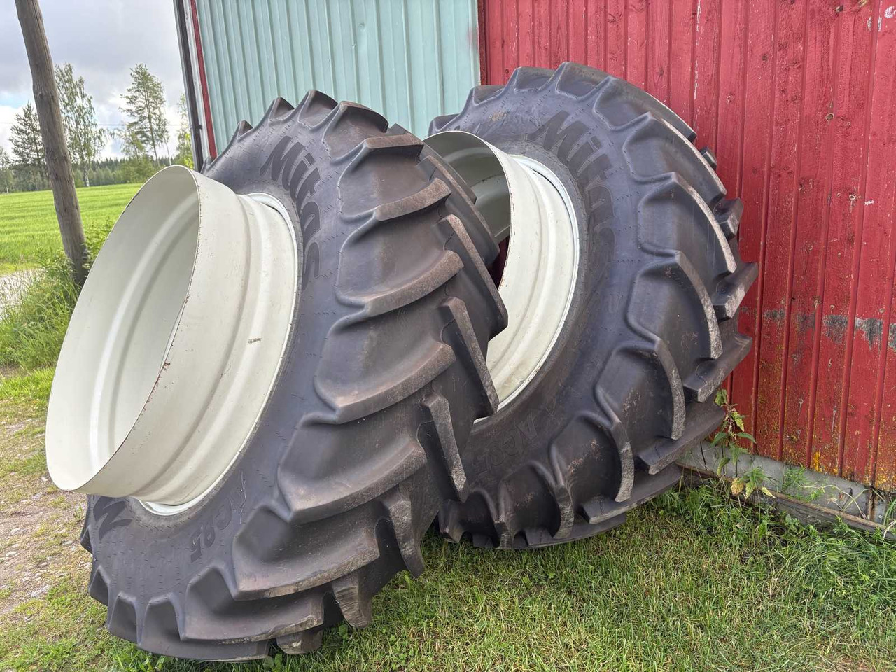 Neumático para Tractor Tractor tires Mitas 2pcs: foto 1