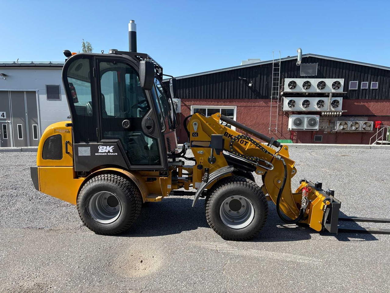 Wheel loader Berger Kraus 810T - Cargadora de ruedas telescópica: foto 4 Wheel loader Berger Kraus 810T - Cargadora de ruedas telescópica: foto 4