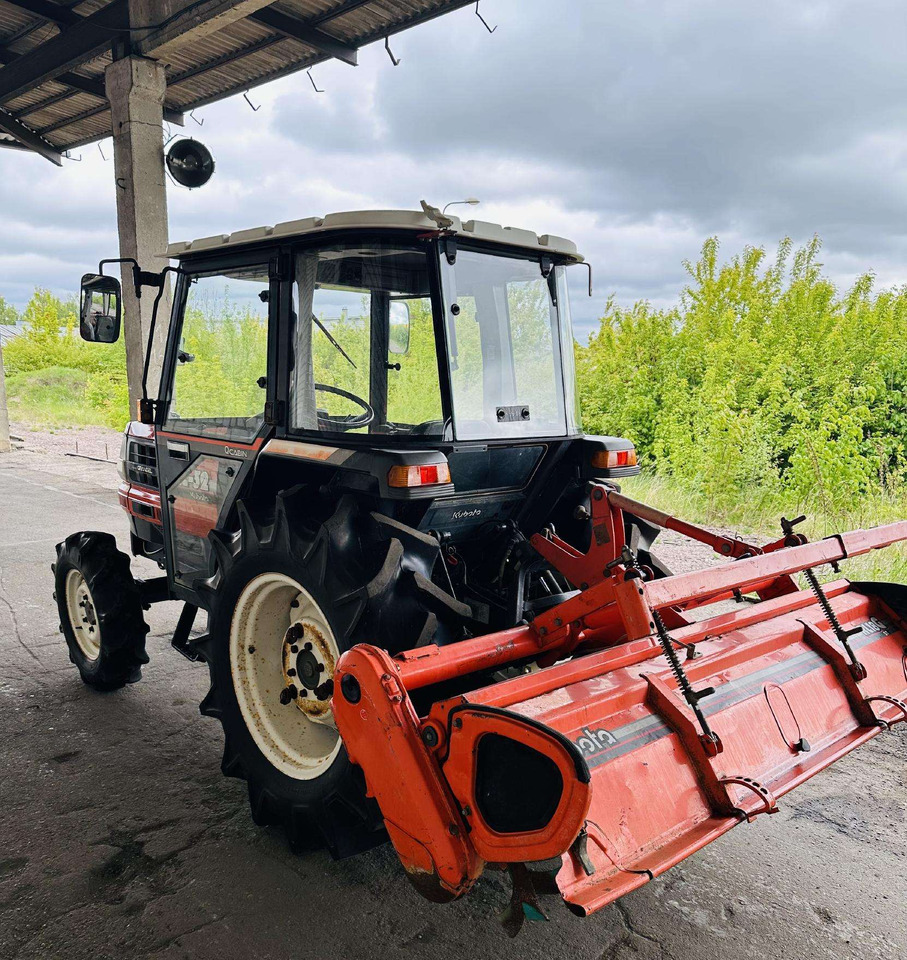 Kubota GL32 - Tractor: foto 4 Kubota GL32 - Tractor: foto 4