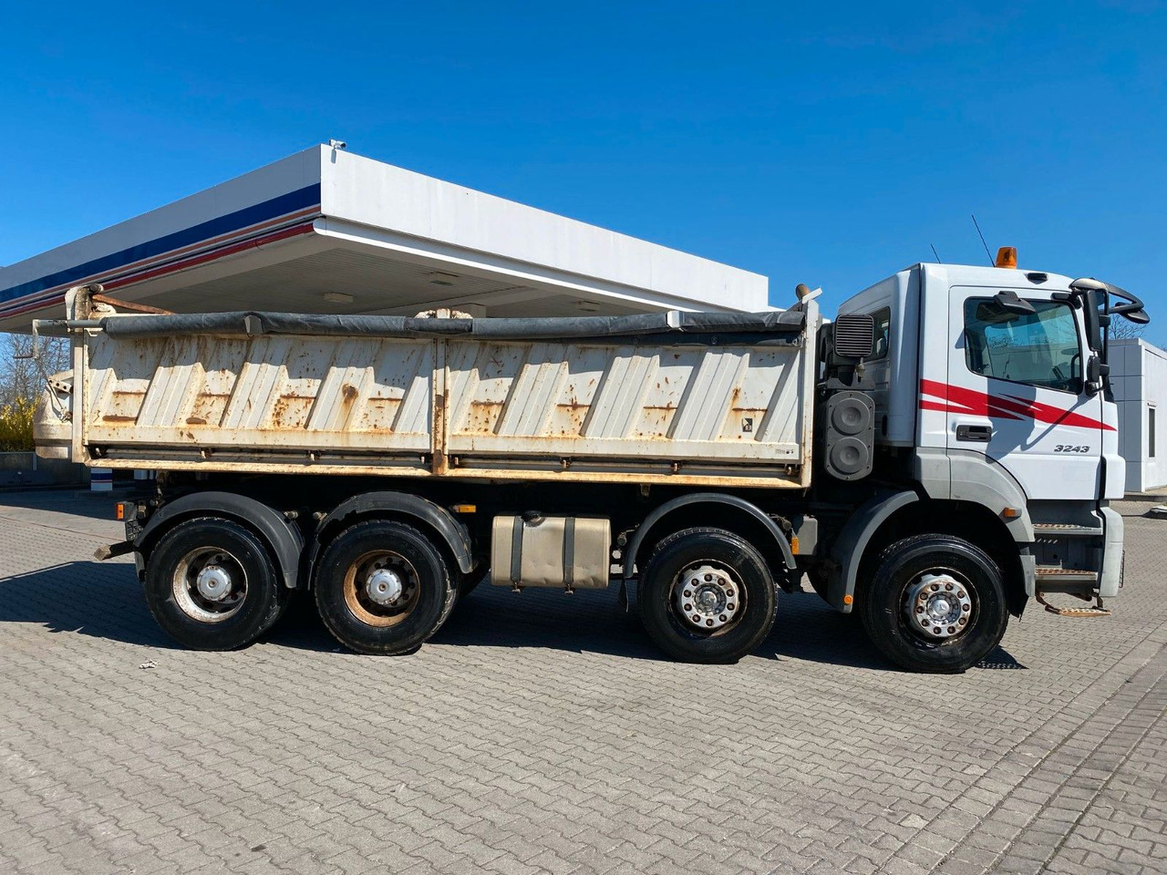 Leasing de  Mercedes-Benz Axor 2 C 4-Achser 3243 8x4 KLIMA RETARDER MEILER Mercedes-Benz Axor 2 C 4-Achser 3243 8x4 KLIMA RETARDER MEILER: foto 8