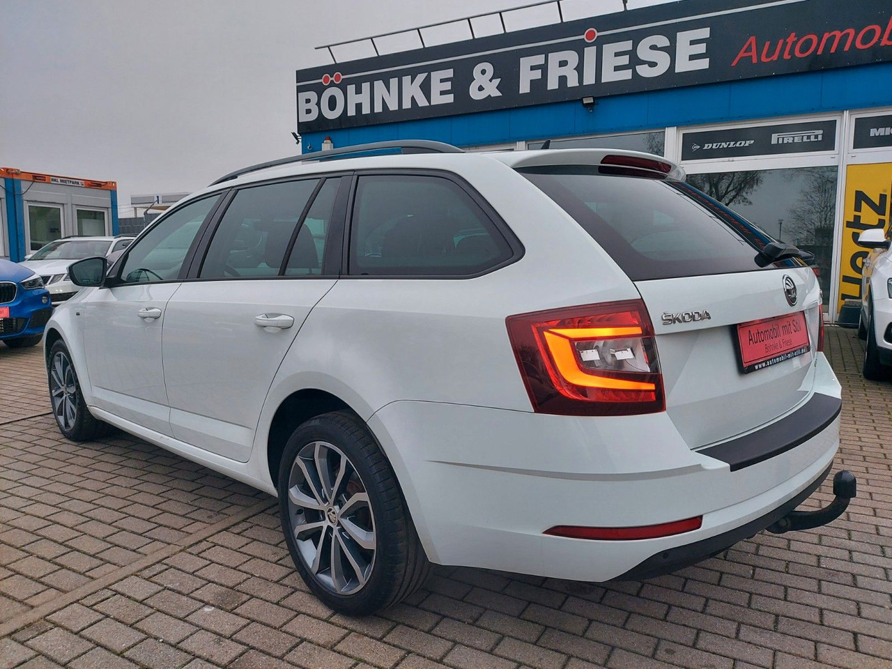 Skoda Octavia Combi Clever 4x4 LED DAB Navi - Coche familiar: foto 5 Skoda Octavia Combi Clever 4x4 LED DAB Navi - Coche familiar: foto 5