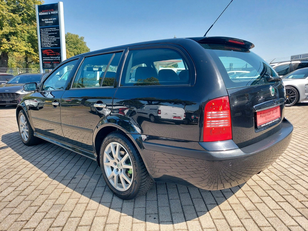 Skoda Octavia Combi RS Xenon DAB Teilleder AHK - Coche familiar: foto 5 Skoda Octavia Combi RS Xenon DAB Teilleder AHK - Coche familiar: foto 5