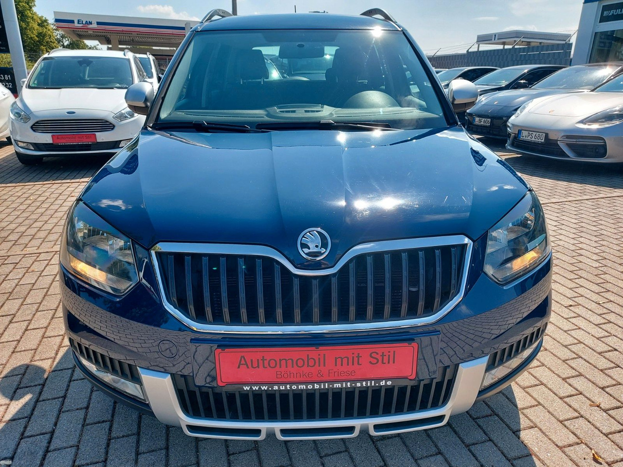 Skoda Yeti Cool Edition Outdoor DSG Klima - Furgoneta de pasajeros: foto 2 Skoda Yeti Cool Edition Outdoor DSG Klima - Furgoneta de pasajeros: foto 2