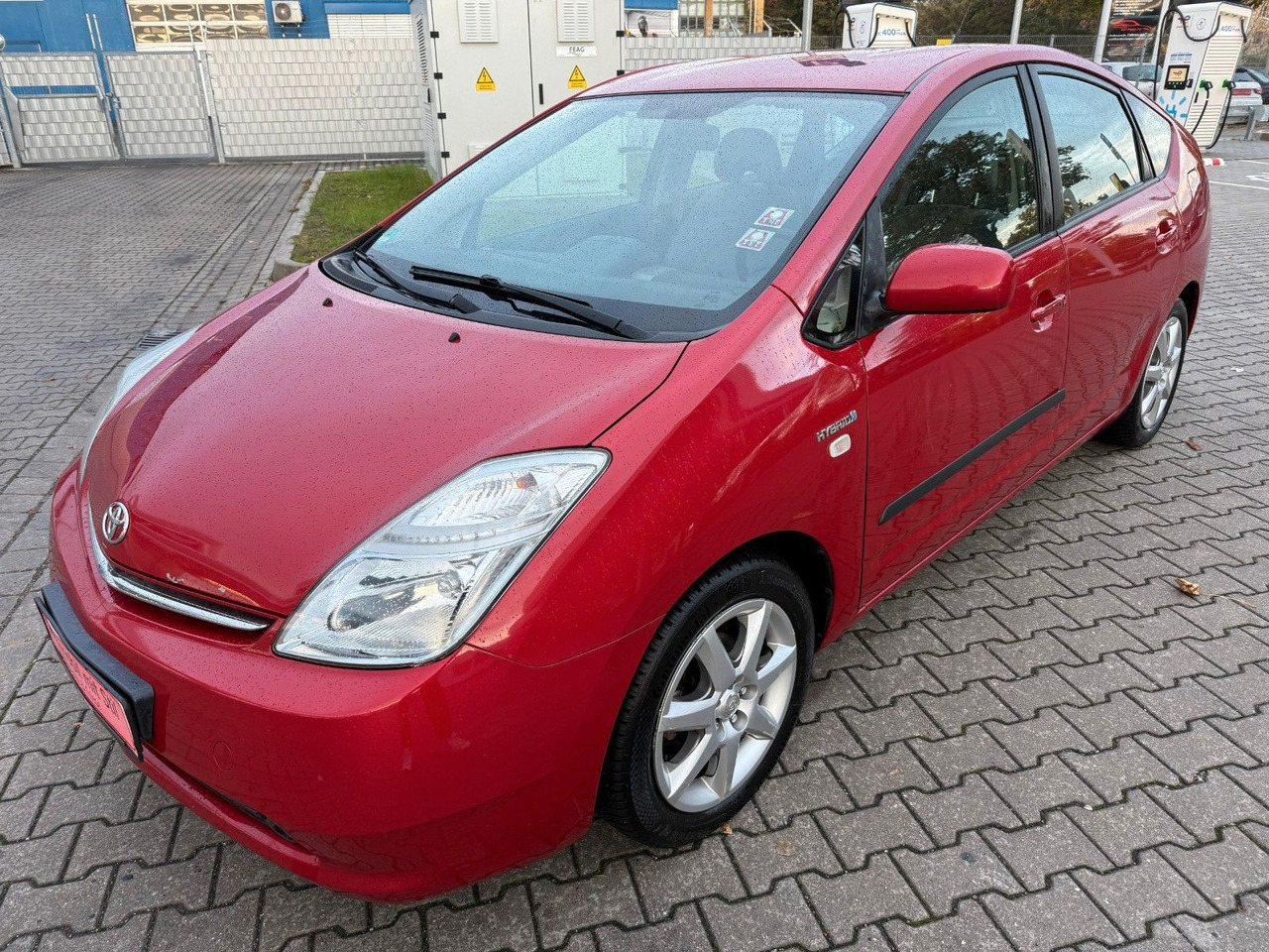 Toyota Prius Sol Automatik Klima Tempomat Bluetooth - Sedan: foto 1 Toyota Prius Sol Automatik Klima Tempomat Bluetooth - Sedan: foto 1