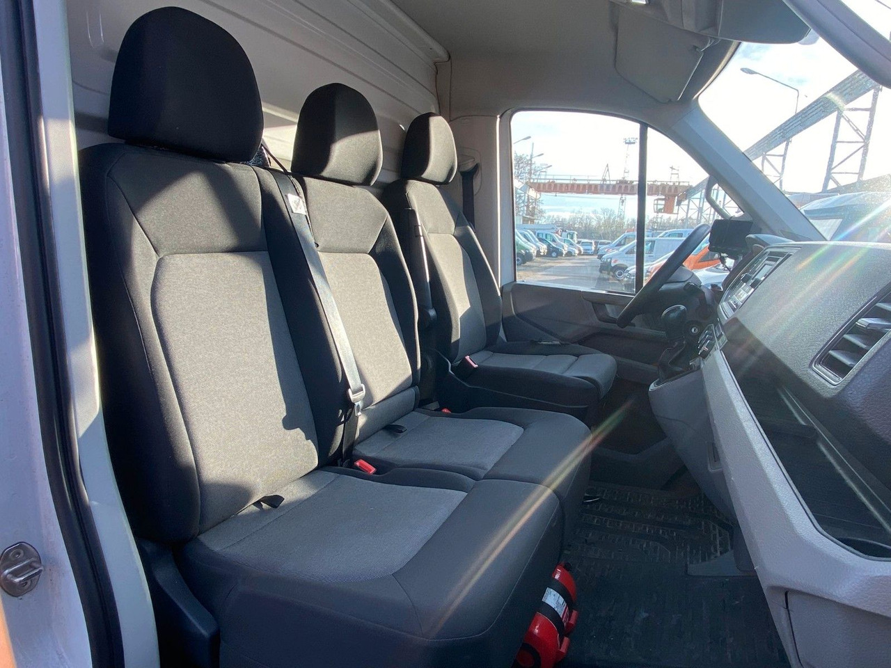Furgoneta caja cerrada Volkswagen Crafter Pritsche Koffer 35 lang Bär LBW 750: foto 18