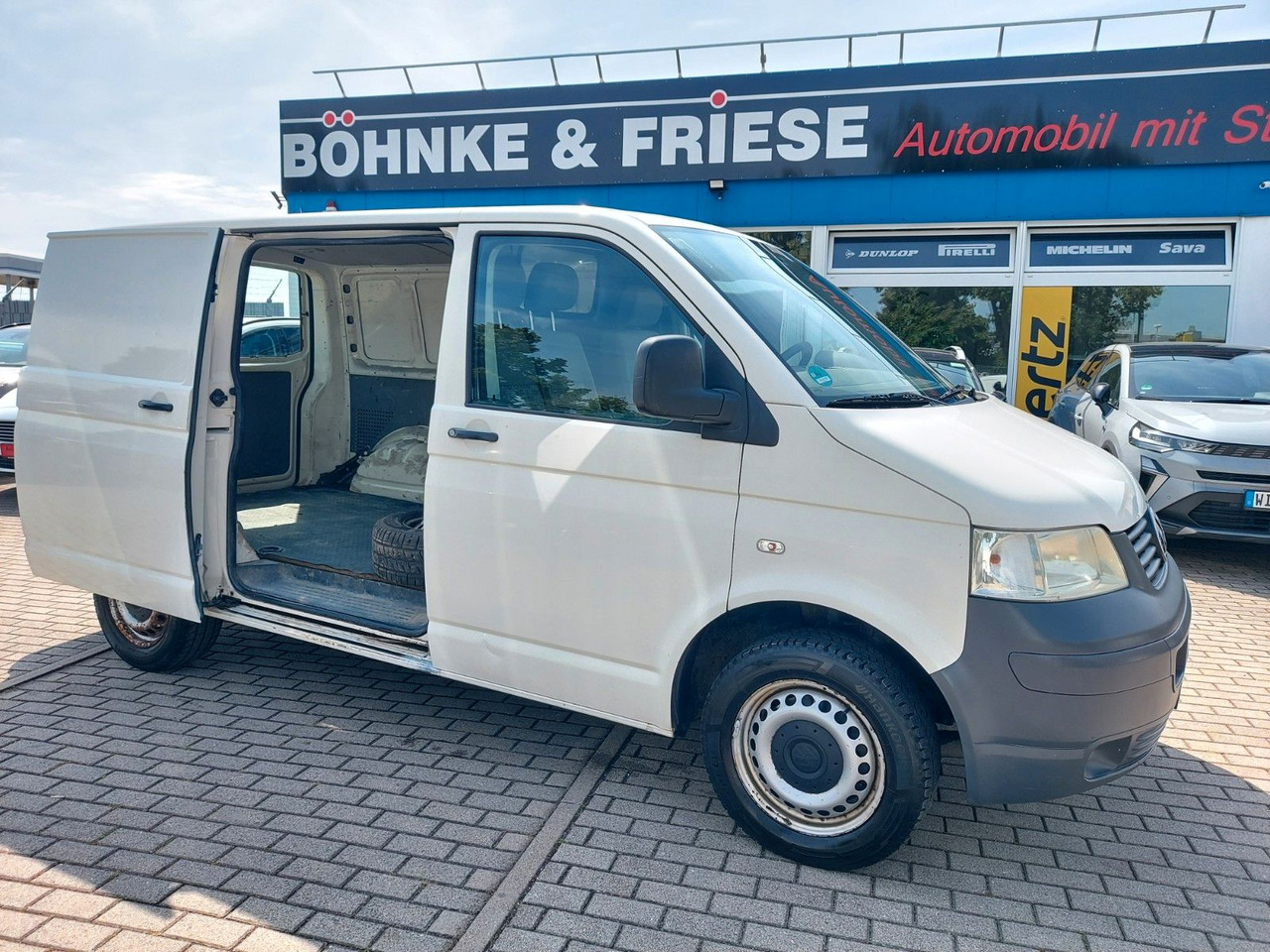 Volkswagen T5 Transporter 1.9 Tdi Kasten Kombi 3 Sitze AHK - Furgoneta de pasajeros: foto 1 Volkswagen T5 Transporter 1.9 Tdi Kasten Kombi 3 Sitze AHK - Furgoneta de pasajeros: foto 1