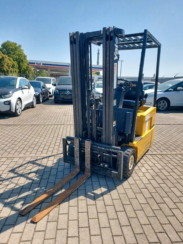Yale Stapler ERP16ATF E1980 48Volt 1550kg - Carretilla elevadora eléctrica: foto 4 Yale Stapler ERP16ATF E1980 48Volt 1550kg - Carretilla elevadora eléctrica: foto 4