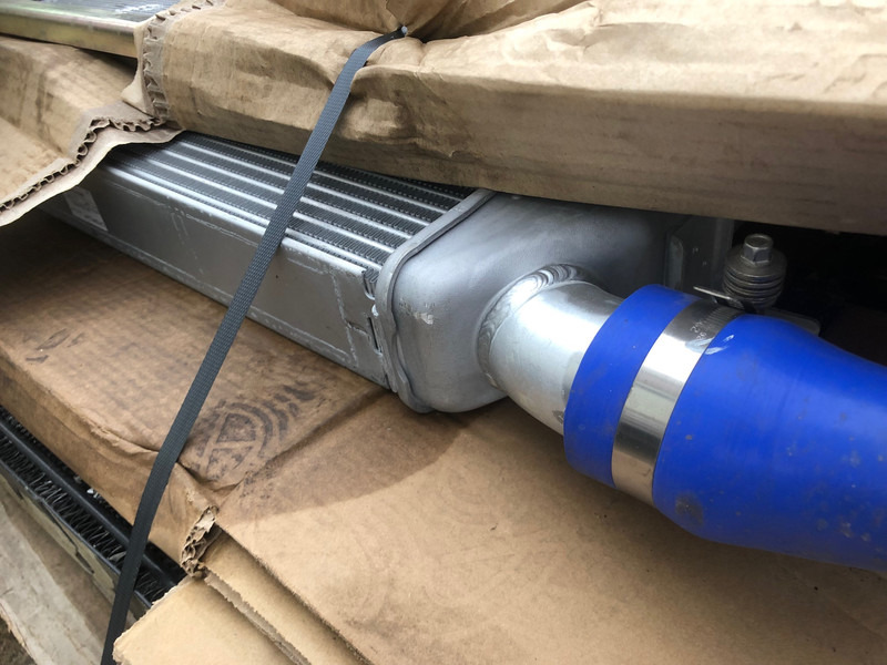 Caterpillar CAT 323D aftercooler OEM 4530619 - Intercooler: foto 1 Caterpillar CAT 323D aftercooler OEM 4530619 - Intercooler: foto 1