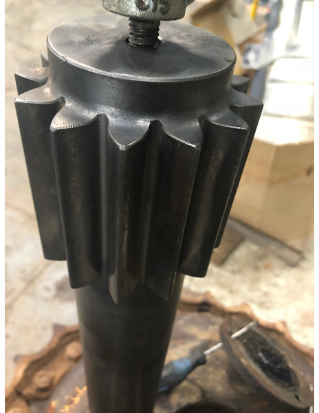 Mando final Komatsu D65-15 Final Drive OEM 14X2700310: foto 11