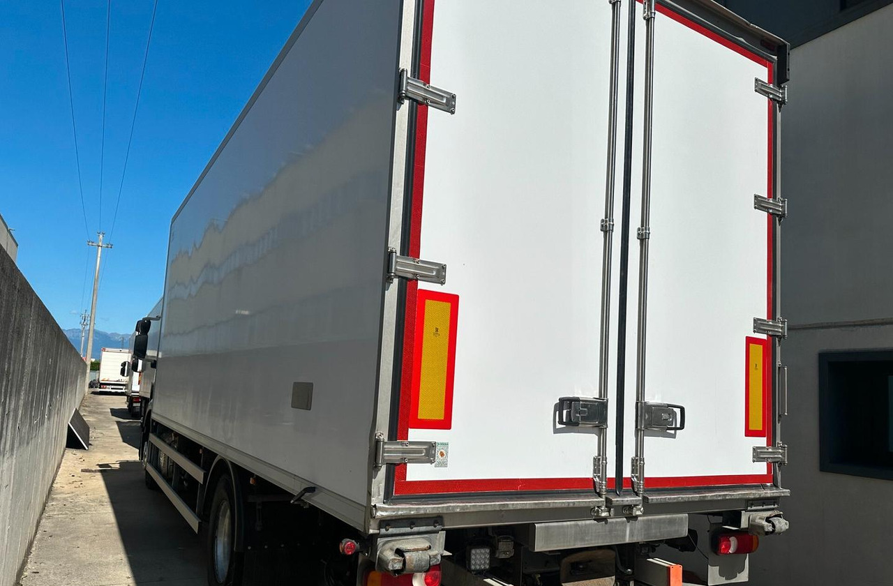 Iveco Stralis 190 frigo sponda euro 6 - Camión frigorífico: foto 4 Iveco Stralis 190 frigo sponda euro 6 - Camión frigorífico: foto 4