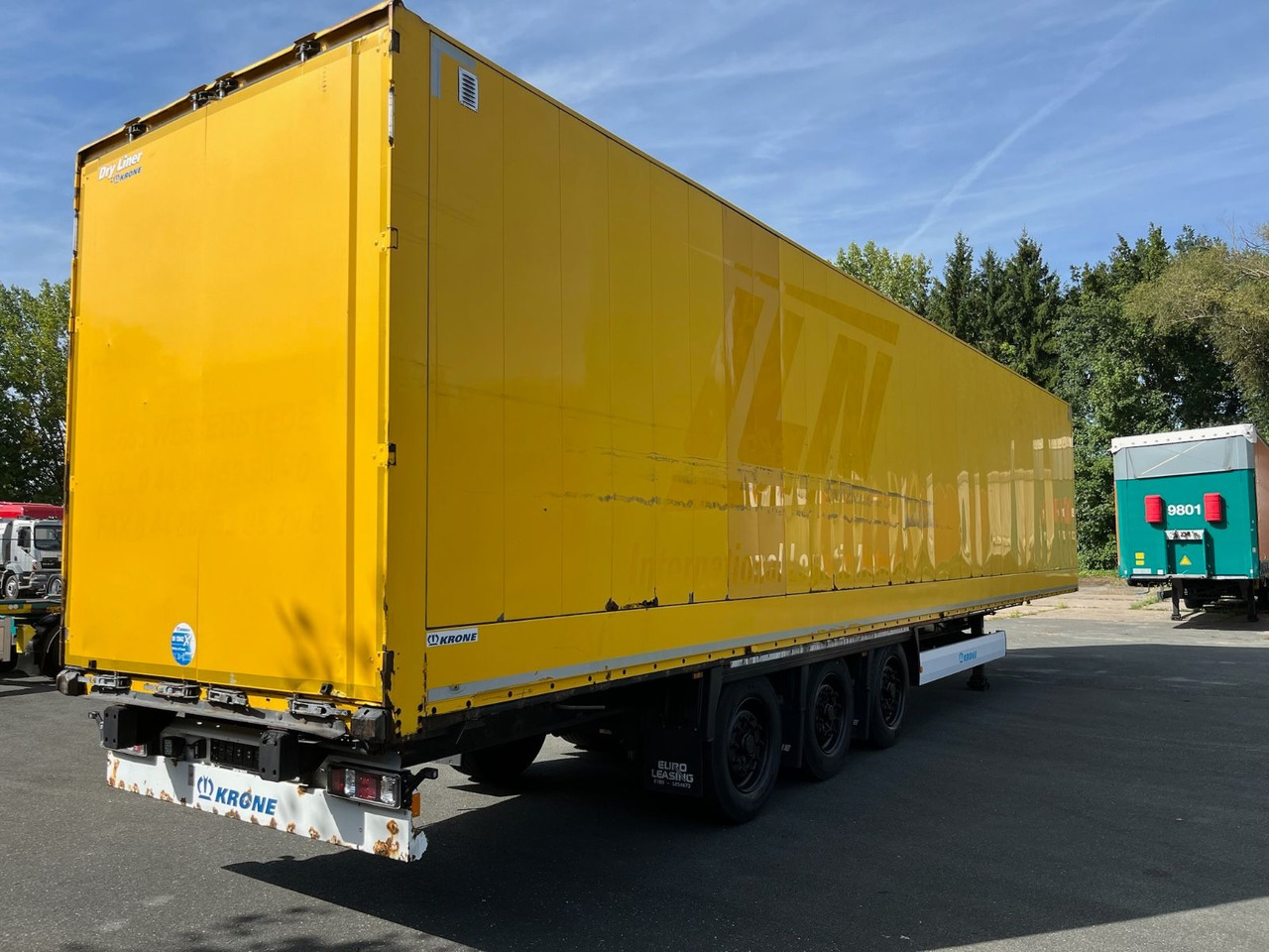 Krone SD/DA03LNF Koffer/TÜV03-2026/Payload-27607kg - Semirremolque caja cerrada: foto 5 Krone SD/DA03LNF Koffer/TÜV03-2026/Payload-27607kg - Semirremolque caja cerrada: foto 5
