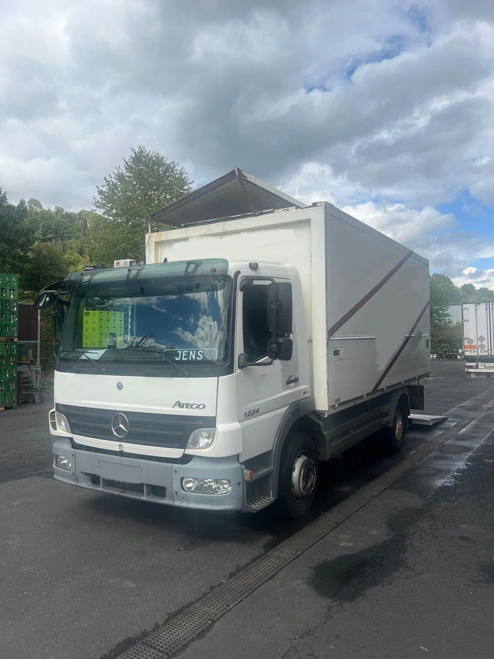 Mercedes-Benz Atego 1224 L 4x2 Getränkewagen/LBW/TÜV-NEU/EU5 - Camión transporte de bebidas: foto 1 Mercedes-Benz Atego 1224 L 4x2 Getränkewagen/LBW/TÜV-NEU/EU5 - Camión transporte de bebidas: foto 1