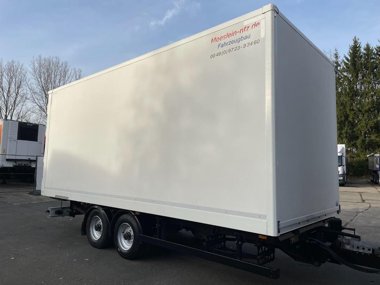 Möslein TKO 105 Tandem-Koffer/TÜV07/2026/Nutzlast-7150kg - Remolque caja cerrada: foto 1 Möslein TKO 105 Tandem-Koffer/TÜV07/2026/Nutzlast-7150kg - Remolque caja cerrada: foto 1