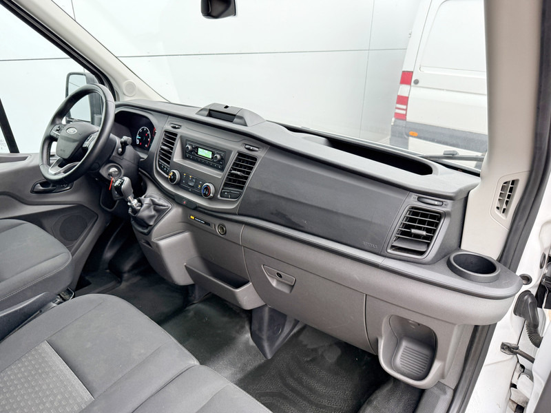 Furgón Ford Transit 350 2.0 TDCI 170PK L3H3 170PK Airco Cruise Control Parkeersensoren voor achter: foto 9 Furgón Ford Transit 350 2.0 TDCI 170PK L3H3 170PK Airco Cruise Control Parkeersensoren voor achter: foto 9