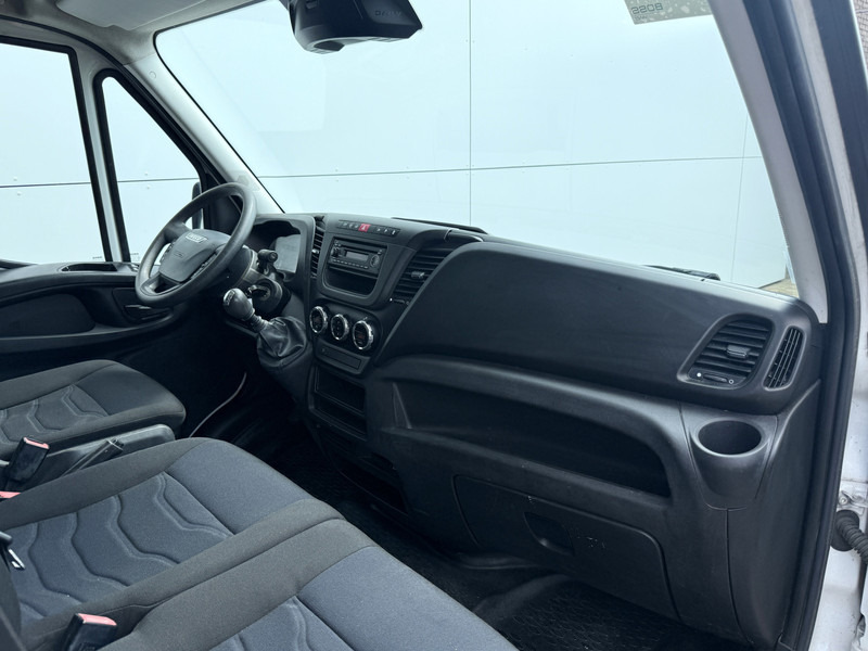 Furgón Iveco Daily 35S14 2.3 L2H2 Cruise Control Climate Control 3.5t Trekhaak Lucht geveerde stoel: foto 9