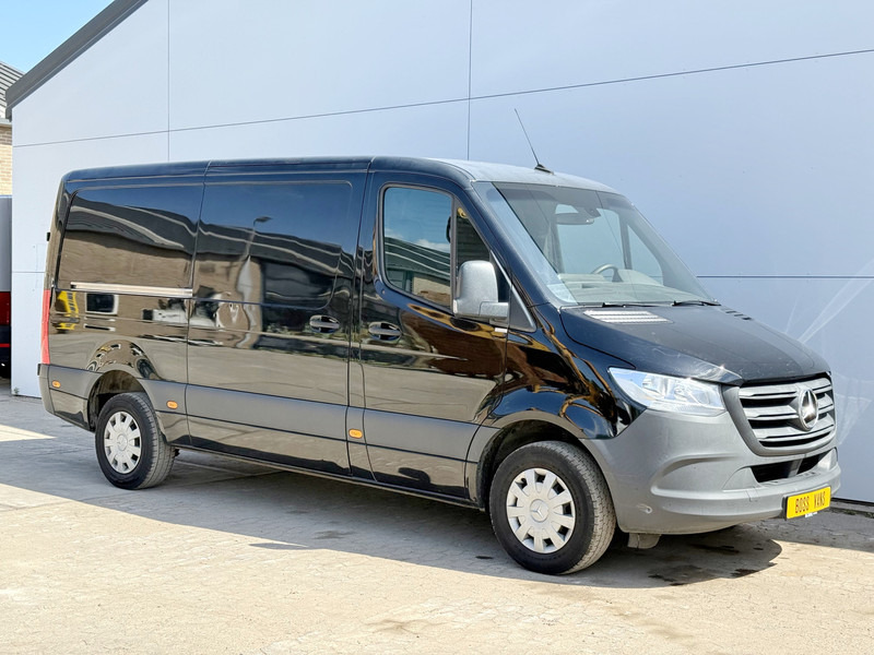 Mercedes-Benz Sprinter 316 CDI Automaat L2H1 Climate Control Cruise Control Camera Trekhaak 3.5 Ton Trekgewicht - Furgón: foto 4 Mercedes-Benz Sprinter 316 CDI Automaat L2H1 Climate Control Cruise Control Camera Trekhaak 3.5 Ton Trekgewicht - Furgón: foto 4