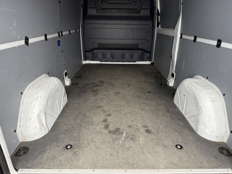 Furgón, Furgoneta eléctrica Mercedes-Benz eSprinter 312 ALL-IN PRIJS L2H2 55kWh 168km WLTP 80kw Snelladen Climate Control Camera Stoelverwarming Laadkabel: foto 16 Furgón, Furgoneta eléctrica Mercedes-Benz eSprinter 312 ALL-IN PRIJS L2H2 55kWh 168km WLTP 80kw Snelladen Climate Control Camera Stoelverwarming Laadkabel: foto 16