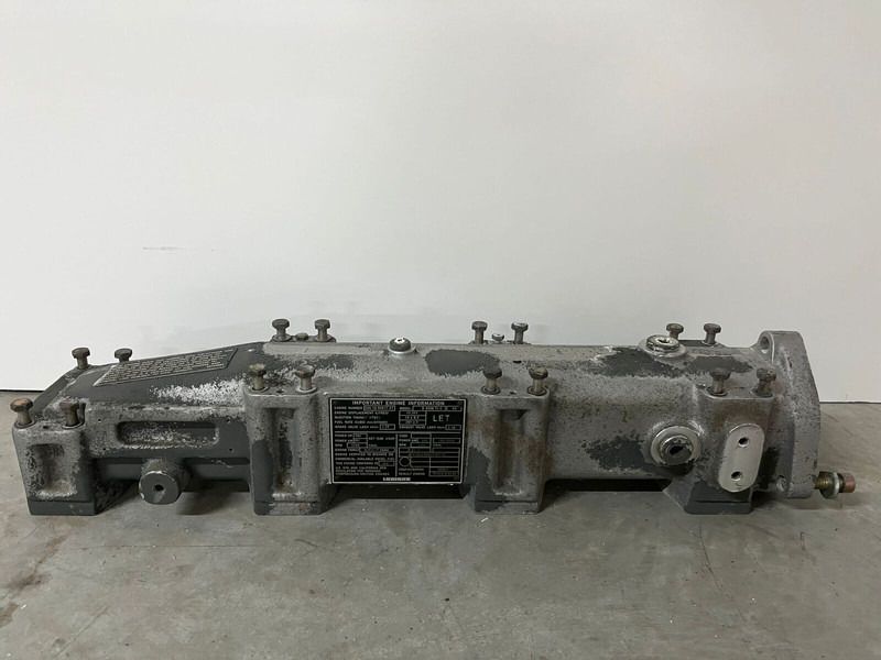 Liebherr A974 / P974 / R942 / R944 / R954 / R964 / R974 / R974B - A 974 / P 974 / R 942 / R 944 / R 954 / R 964 / R 974 / R 974B - Tubo de admisión de aire: foto 2 Liebherr A974 / P974 / R942 / R944 / R954 / R964 / R974 / R974B - A 974 / P 974 / R 942 / R 944 / R 954 / R 964 / R 974 / R 974B - Tubo de admisión de aire: foto 2