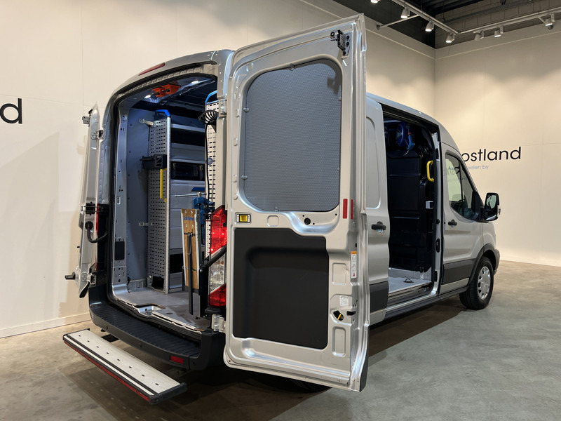 Ford Transit 350 2.0 TDCI L2H2 Trend 130 PK Automaat Servicebus / Sortimo Inrichting / Euro 6 / Airco / Cruise Control / Camera / 3-Zits / 83.500 KM !! - Furgón: foto 2 Ford Transit 350 2.0 TDCI L2H2 Trend 130 PK Automaat Servicebus / Sortimo Inrichting / Euro 6 / Airco / Cruise Control / Camera / 3-Zits / 83.500 KM !! - Furgón: foto 2