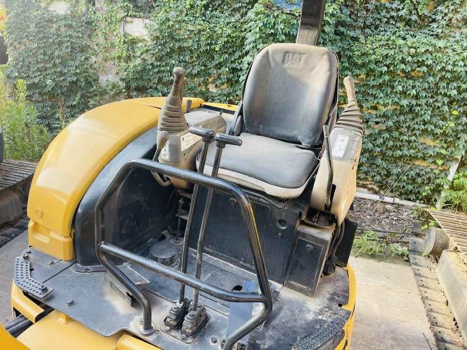 Cat 303E CR Mini Excavator - Miniexcavadora: foto 1 Cat 303E CR Mini Excavator - Miniexcavadora: foto 1