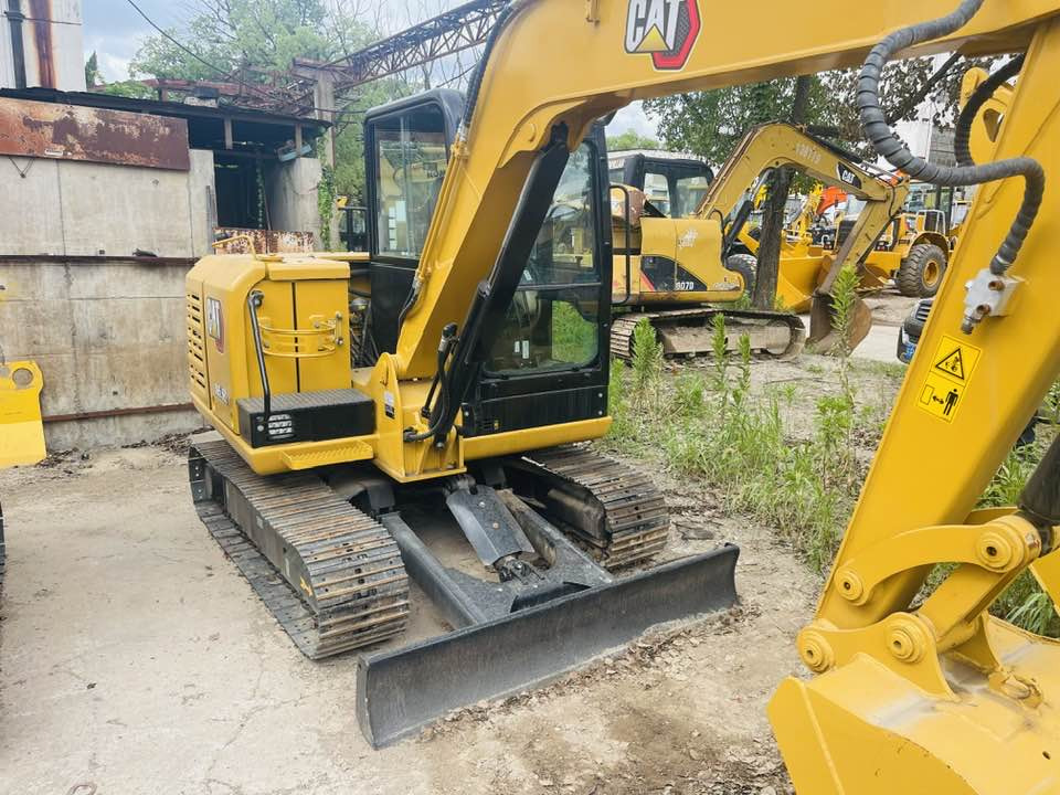 Caterpillar 305.5E2 CR - Miniexcavadora: foto 1 Caterpillar 305.5E2 CR - Miniexcavadora: foto 1