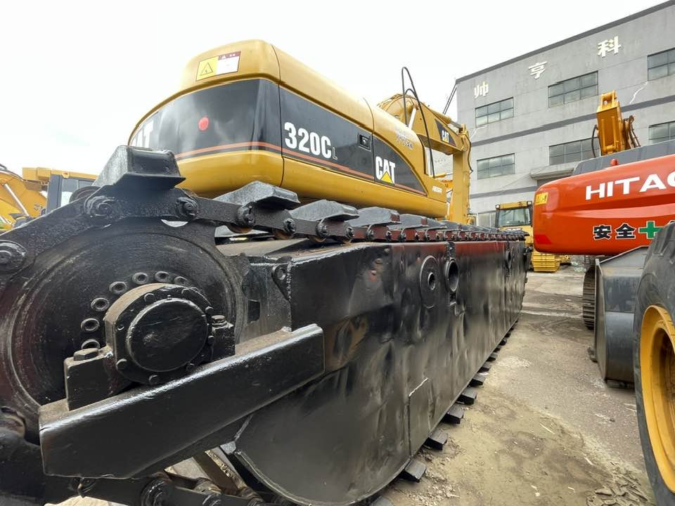 Caterpillar 320CL - Excavadora: foto 2 Caterpillar 320CL - Excavadora: foto 2