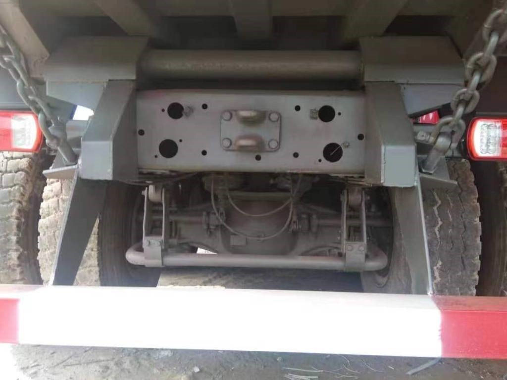 Howo 6X4  - Camión volquete: foto 3 Howo 6X4  - Camión volquete: foto 3