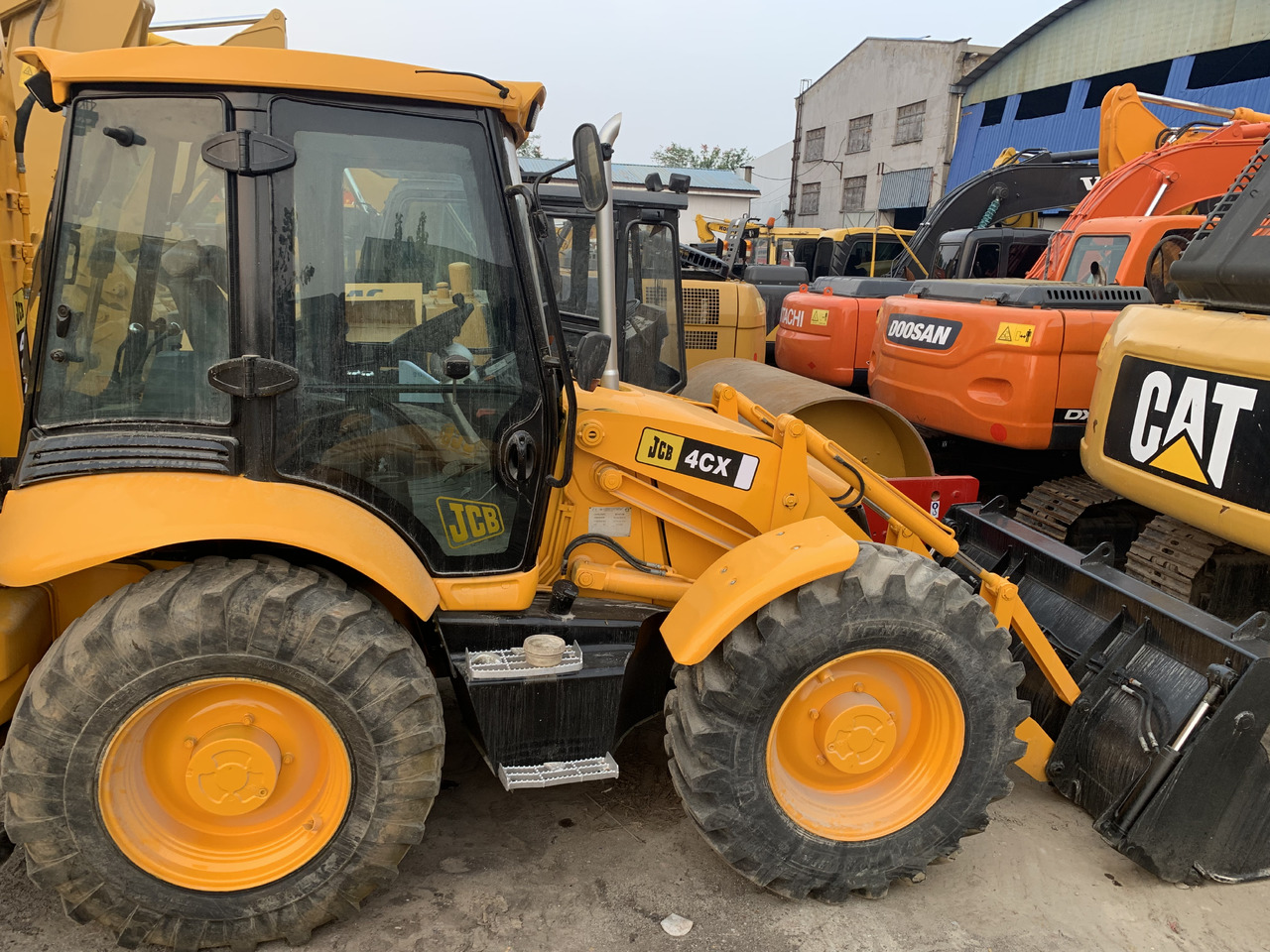 JCB 4CX - Cargadora de ruedas: foto 1 JCB 4CX - Cargadora de ruedas: foto 1