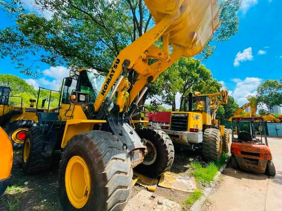 Komatsu WA380-6 - Cargadora de ruedas: foto 2 Komatsu WA380-6 - Cargadora de ruedas: foto 2