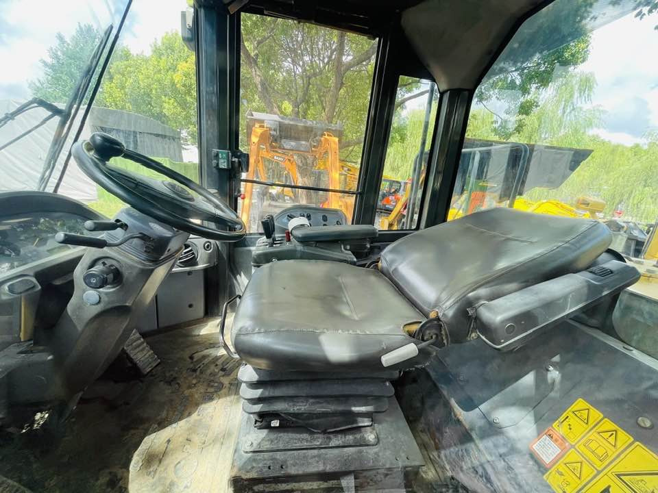 Komatsu WA380-8 - Cargadora de ruedas: foto 1 Komatsu WA380-8 - Cargadora de ruedas: foto 1