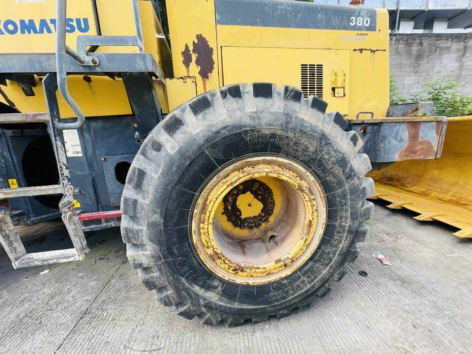 Komatsu WA380-8 - Cargadora de ruedas: foto 5 Komatsu WA380-8 - Cargadora de ruedas: foto 5