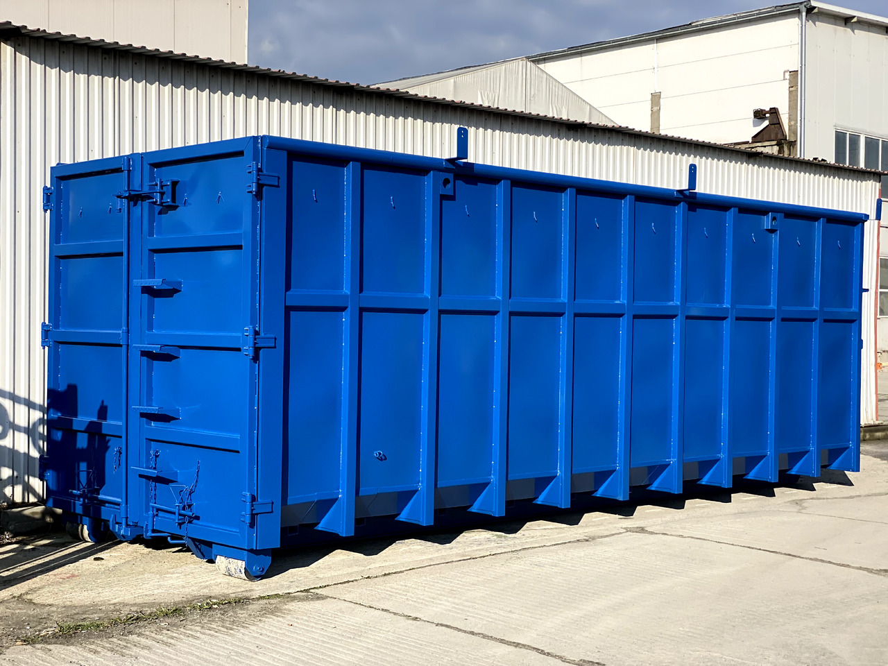 Metal-K Container/Abrollcontainer KP40SW - Contenedor de gancho: foto 1 Metal-K Container/Abrollcontainer KP40SW - Contenedor de gancho: foto 1
